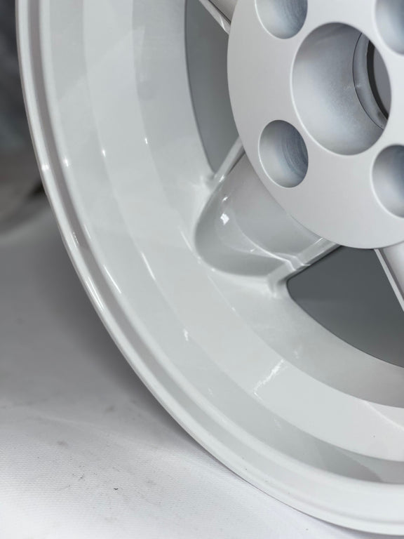 8x15 Revolution 5 spoke : Manta